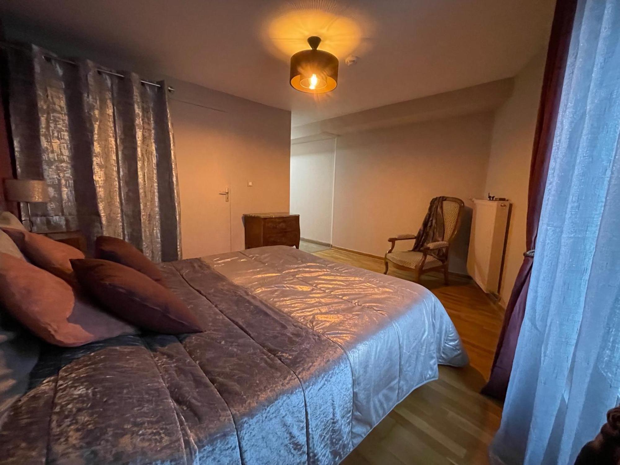 Le Rockastel Bed & Breakfast เลอเกลาร์ ห้อง รูปภาพ